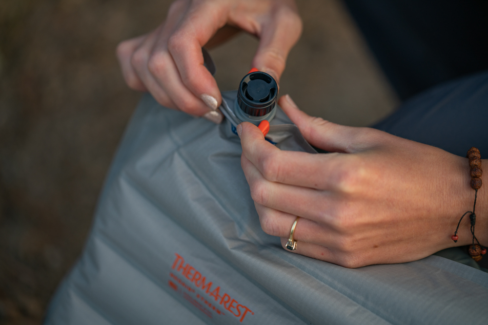 thermarest-neoair-xtherm-max-micro-pump-review-dirtbagdreams.com